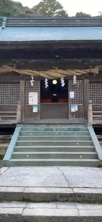 草薙神社の本殿・本堂