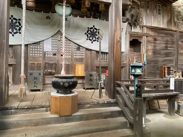 岩屋寺(愛媛県)