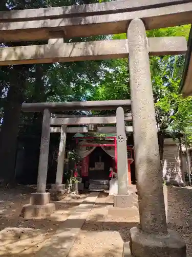 稲荷神社（上目黒鎮座）の鳥居