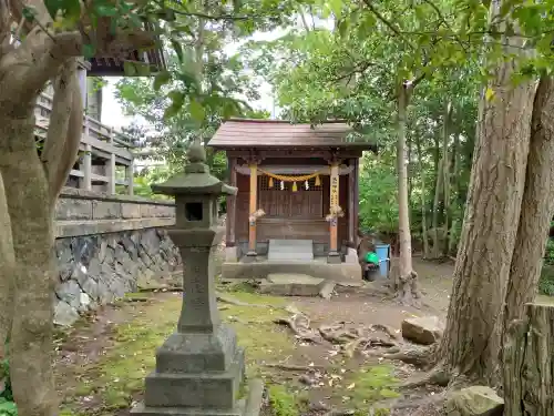 大地主神社の{uncategorized: "未分類", other: "その他", undefined: "問題あり", building: "その他建物", grave: "お墓", sacred_gate: "鳥居", guardian: "狛犬", statue: "像", buddha: "仏像", history: "歴史", nature: "自然", garden: "庭園", animal: "動物", pagoda: "塔", temizu: "手水舎", mountain_gate: "山門・神門", sanctuary: "本殿・本堂", subordinate: "末社・摂社", art: "芸術", scenery: "景色", jizo: "地蔵", ema: "絵馬", goshuin: "御朱印", omikuji: "おみくじ", items: "授与品その他", amulet: "お守り", goshuincho: "御朱印帳", eats: "食事", festival: "お祭り", votive_dance: "神楽", shichigosan: "七五三参", wedding: "結婚式", experience: "体験その他", initially: "初詣", around: "周辺", anti_infection: "感染症対策"}