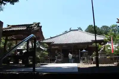 大興寺の本殿・本堂