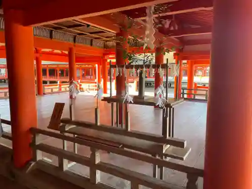 厳島神社(広島県)