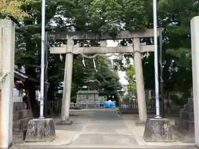 大神神社(花池)の鳥居