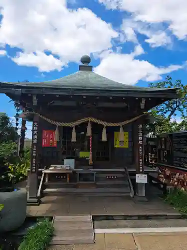 光胤山 大野本光寺の末社