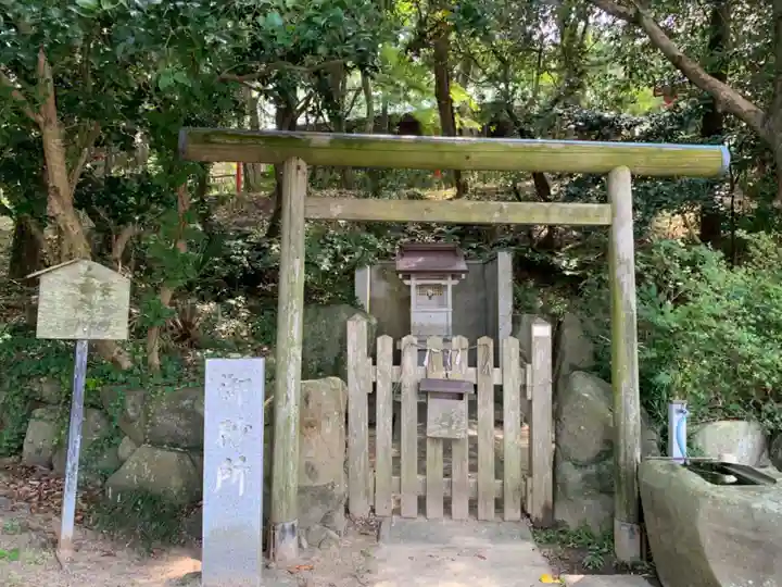 自凝島神社の鳥居