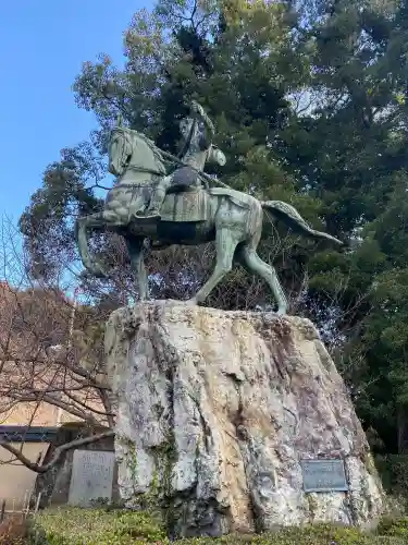 功山寺の{uncategorized: "未分類", other: "その他", undefined: "問題あり", building: "その他建物", grave: "お墓", sacred_gate: "鳥居", guardian: "狛犬", statue: "像", buddha: "仏像", history: "歴史", nature: "自然", garden: "庭園", animal: "動物", pagoda: "塔", temizu: "手水舎", mountain_gate: "山門・神門", sanctuary: "本殿・本堂", subordinate: "末社・摂社", art: "芸術", scenery: "景色", jizo: "地蔵", ema: "絵馬", goshuin: "御朱印", omikuji: "おみくじ", items: "授与品その他", amulet: "お守り", goshuincho: "御朱印帳", eats: "食事", festival: "お祭り", votive_dance: "神楽", shichigosan: "七五三参", wedding: "結婚式", experience: "体験その他", initially: "初詣", around: "周辺", anti_infection: "感染症対策"}