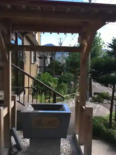 金刀比羅神社の手水舎