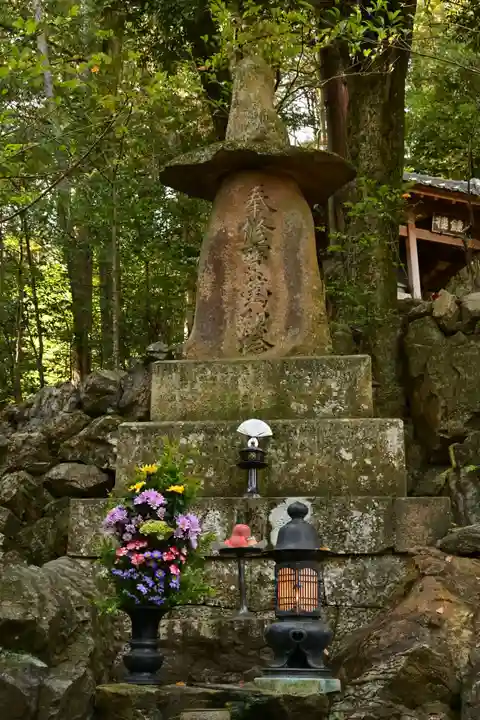 安養寺(立木観音)(滋賀県)