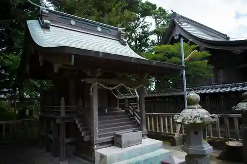 鶴谷八幡宮の末社・摂社