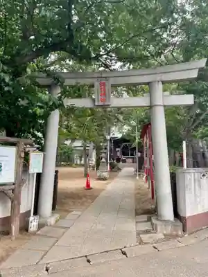 諏訪神社の鳥居