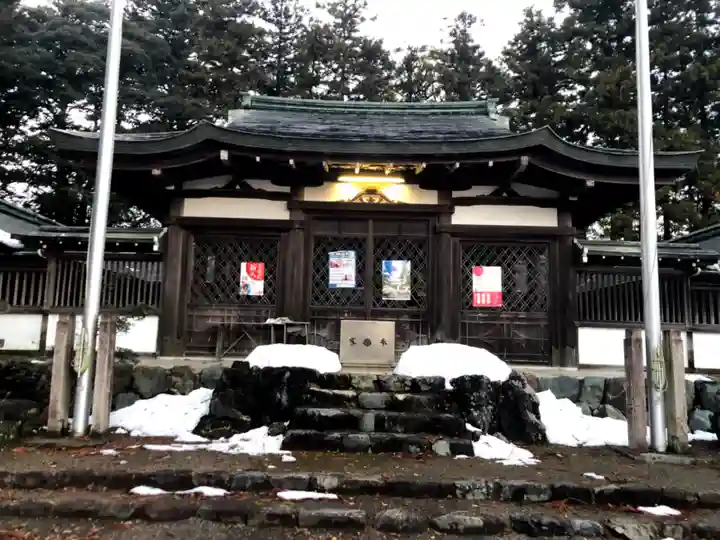 鴨神社の本殿・本堂