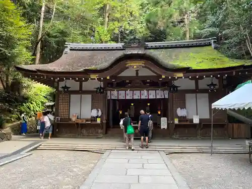 狭井坐大神荒魂神社(狭井神社)の本殿