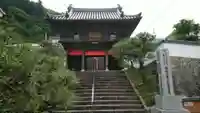 薬師院の山門・神門