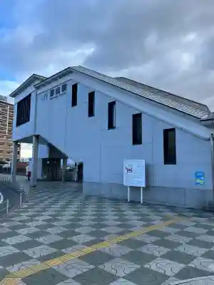 郡山八幡神社の{uncategorized: "未分類", other: "その他", undefined: "問題あり", building: "その他建物", grave: "お墓", sacred_gate: "鳥居", guardian: "狛犬", statue: "像", buddha: "仏像", history: "歴史", nature: "自然", garden: "庭園", animal: "動物", pagoda: "塔", temizu: "手水舎", mountain_gate: "山門・神門", sanctuary: "本殿・本堂", subordinate: "末社・摂社", art: "芸術", scenery: "景色", jizo: "地蔵", ema: "絵馬", goshuin: "御朱印", omikuji: "おみくじ", items: "授与品その他", amulet: "お守り", goshuincho: "御朱印帳", eats: "食事", festival: "お祭り", votive_dance: "神楽", shichigosan: "七五三参", wedding: "結婚式", experience: "体験その他", initially: "初詣", around: "周辺", anti_infection: "感染症対策"}