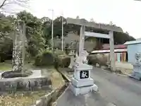 美濃夜神社の鳥居