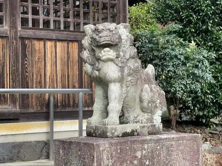 新町神社の狛犬