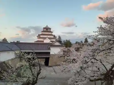 鶴ケ城稲荷神社のその他建物