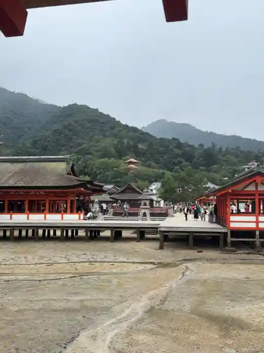 厳島神社(広島県)