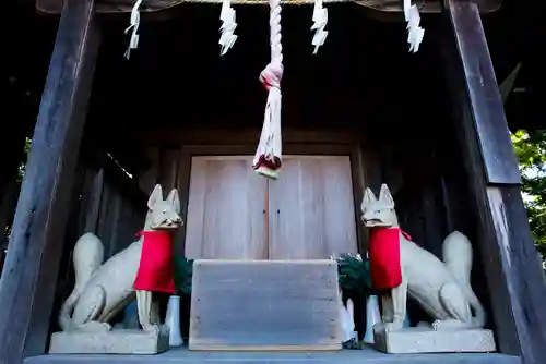 須賀神社の末社