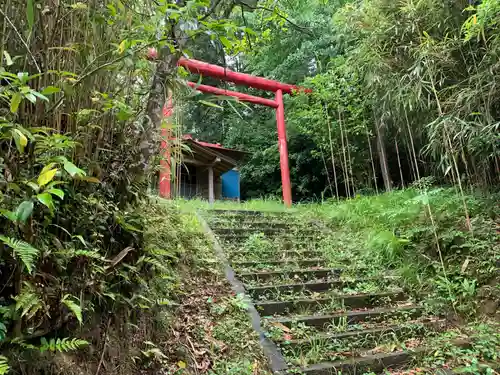 熊野神社の鳥居