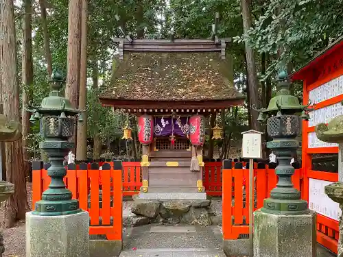 建部大社の末社・摂社