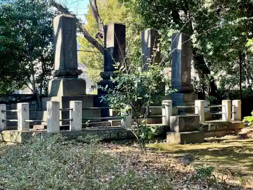 法明寺の{uncategorized: "未分類", other: "その他", undefined: "問題あり", building: "その他建物", grave: "お墓", sacred_gate: "鳥居", guardian: "狛犬", statue: "像", buddha: "仏像", history: "歴史", nature: "自然", garden: "庭園", animal: "動物", pagoda: "塔", temizu: "手水舎", mountain_gate: "山門・神門", sanctuary: "本殿・本堂", subordinate: "末社・摂社", art: "芸術", scenery: "景色", jizo: "地蔵", ema: "絵馬", goshuin: "御朱印", omikuji: "おみくじ", items: "授与品その他", amulet: "お守り", goshuincho: "御朱印帳", eats: "食事", festival: "お祭り", votive_dance: "神楽", shichigosan: "七五三参", wedding: "結婚式", experience: "体験その他", initially: "初詣", around: "周辺", anti_infection: "感染症対策"}