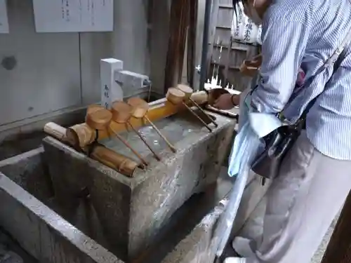 御金神社の手水舎