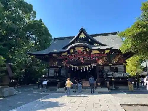 秩父神社の{uncategorized: "未分類", other: "その他", undefined: "問題あり", building: "その他建物", grave: "お墓", sacred_gate: "鳥居", guardian: "狛犬", statue: "像", buddha: "仏像", history: "歴史", nature: "自然", garden: "庭園", animal: "動物", pagoda: "塔", temizu: "手水舎", mountain_gate: "山門・神門", sanctuary: "本殿・本堂", subordinate: "末社・摂社", art: "芸術", scenery: "景色", jizo: "地蔵", ema: "絵馬", goshuin: "御朱印", omikuji: "おみくじ", items: "授与品その他", amulet: "お守り", goshuincho: "御朱印帳", eats: "食事", festival: "お祭り", votive_dance: "神楽", shichigosan: "七五三参", wedding: "結婚式", experience: "体験その他", initially: "初詣", around: "周辺", anti_infection: "感染症対策"}