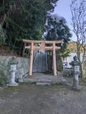 島姫神社の{uncategorized: "未分類", other: "その他", undefined: "問題あり", building: "その他建物", grave: "お墓", sacred_gate: "鳥居", guardian: "狛犬", statue: "像", buddha: "仏像", history: "歴史", nature: "自然", garden: "庭園", animal: "動物", pagoda: "塔", temizu: "手水舎", mountain_gate: "山門・神門", sanctuary: "本殿・本堂", subordinate: "末社・摂社", art: "芸術", scenery: "景色", jizo: "地蔵", ema: "絵馬", goshuin: "御朱印", omikuji: "おみくじ", items: "授与品その他", amulet: "お守り", goshuincho: "御朱印帳", eats: "食事", festival: "お祭り", votive_dance: "神楽", shichigosan: "七五三参", wedding: "結婚式", experience: "体験その他", initially: "初詣", around: "周辺", anti_infection: "感染症対策"}