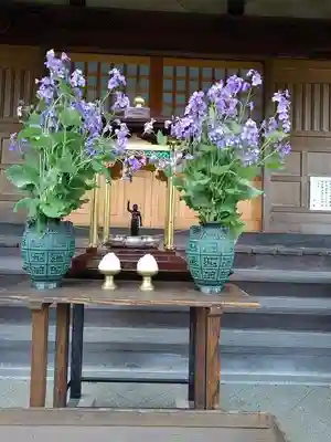 真福寺の本殿・本堂