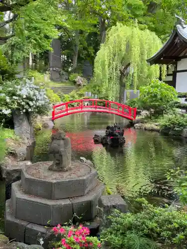 小室浅間神社の庭園