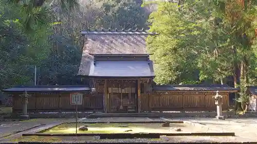 若狭彦神社（上社）の山門・神門