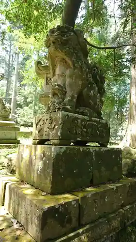 賀寶神社の狛犬