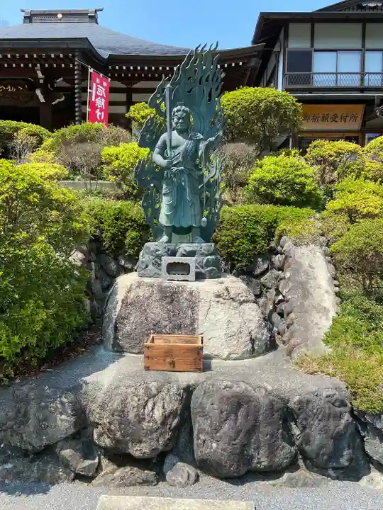 塩船観音寺(東京都)