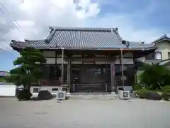 泉寿院の本殿