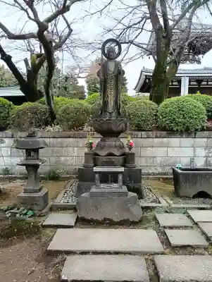 護国寺の{uncategorized: "未分類", other: "その他", undefined: "問題あり", building: "その他建物", grave: "お墓", sacred_gate: "鳥居", guardian: "狛犬", statue: "像", buddha: "仏像", history: "歴史", nature: "自然", garden: "庭園", animal: "動物", pagoda: "塔", temizu: "手水舎", mountain_gate: "山門・神門", sanctuary: "本殿・本堂", subordinate: "末社・摂社", art: "芸術", scenery: "景色", jizo: "地蔵", ema: "絵馬", goshuin: "御朱印", omikuji: "おみくじ", items: "授与品その他", amulet: "お守り", goshuincho: "御朱印帳", eats: "食事", festival: "お祭り", votive_dance: "神楽", shichigosan: "七五三参", wedding: "結婚式", experience: "体験その他", initially: "初詣", around: "周辺", anti_infection: "感染症対策"}