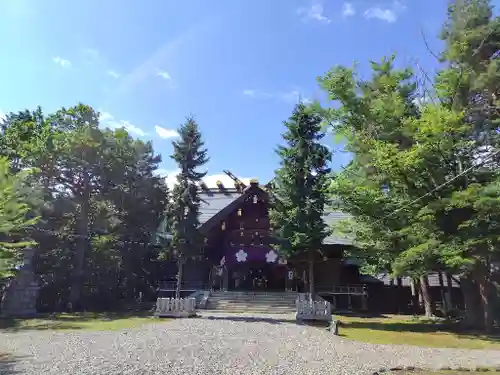 上川神社の本殿