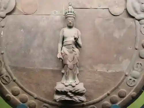 長谷寺の{uncategorized: "未分類", other: "その他", undefined: "問題あり", building: "その他建物", grave: "お墓", sacred_gate: "鳥居", guardian: "狛犬", statue: "像", buddha: "仏像", history: "歴史", nature: "自然", garden: "庭園", animal: "動物", pagoda: "塔", temizu: "手水舎", mountain_gate: "山門・神門", sanctuary: "本殿・本堂", subordinate: "末社・摂社", art: "芸術", scenery: "景色", jizo: "地蔵", ema: "絵馬", goshuin: "御朱印", omikuji: "おみくじ", items: "授与品その他", amulet: "お守り", goshuincho: "御朱印帳", eats: "食事", festival: "お祭り", votive_dance: "神楽", shichigosan: "七五三参", wedding: "結婚式", experience: "体験その他", initially: "初詣", around: "周辺", anti_infection: "感染症対策"}