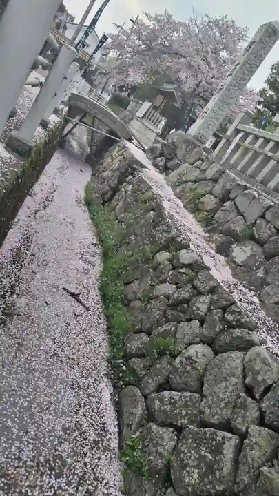 伊豆神社(滋賀県)