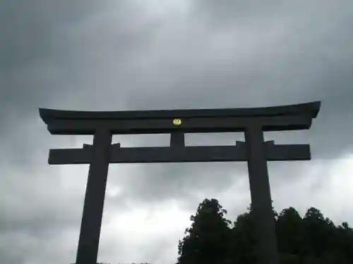 大斎原（熊野本宮大社旧社地）の鳥居