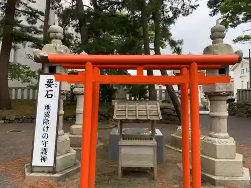 重蔵神社の末社