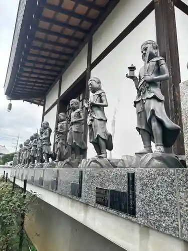 岩槻大師彌勒密寺(埼玉県)