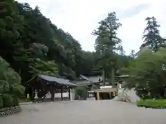 高麗神社の建物その他