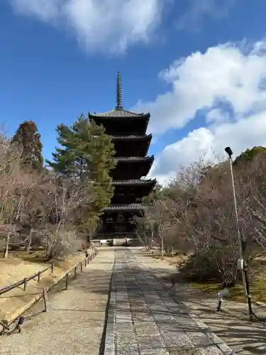 仁和寺の{uncategorized: "未分類", other: "その他", undefined: "問題あり", building: "その他建物", grave: "お墓", sacred_gate: "鳥居", guardian: "狛犬", statue: "像", buddha: "仏像", history: "歴史", nature: "自然", garden: "庭園", animal: "動物", pagoda: "塔", temizu: "手水舎", mountain_gate: "山門・神門", sanctuary: "本殿・本堂", subordinate: "末社・摂社", art: "芸術", scenery: "景色", jizo: "地蔵", ema: "絵馬", goshuin: "御朱印", omikuji: "おみくじ", items: "授与品その他", amulet: "お守り", goshuincho: "御朱印帳", eats: "食事", festival: "お祭り", votive_dance: "神楽", shichigosan: "七五三参", wedding: "結婚式", experience: "体験その他", initially: "初詣", around: "周辺", anti_infection: "感染症対策"}
