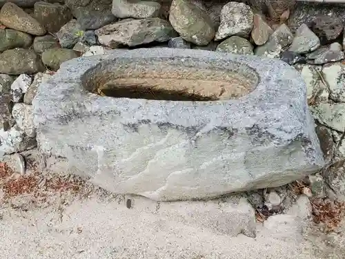 臂岡天満宮の手水舎