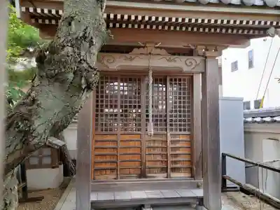 御旅神社の本殿・本堂