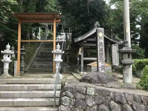 種生神社の建物その他