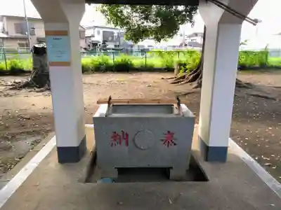上祖師谷神明社の手水舎