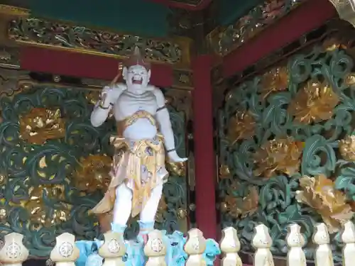 輪王寺の像