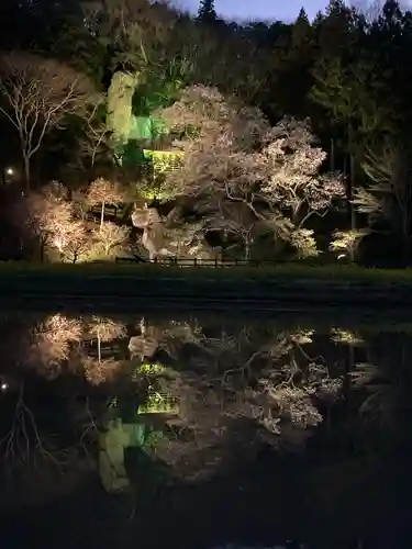 堂の下の岩観音(栃木県)